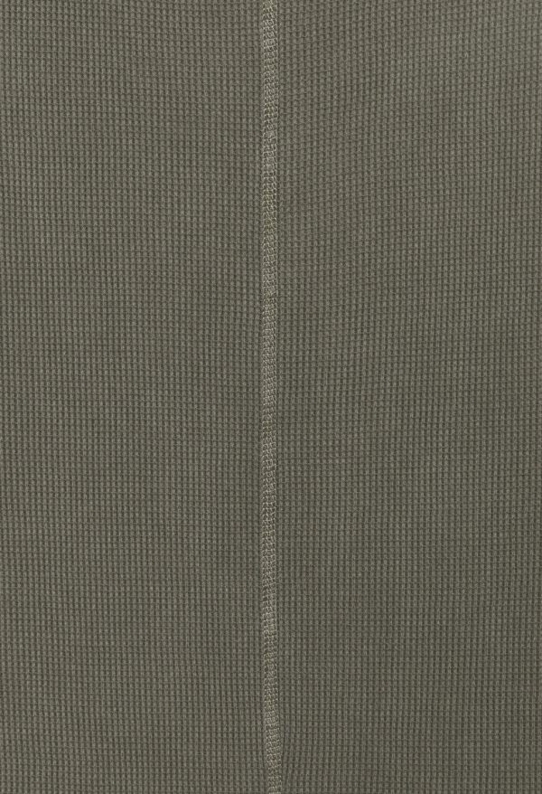 FOLSOM_THERMAL_TANK_VINTAGE_ARMY_01.jpg Folsom Thermal Tank / Vintage Army