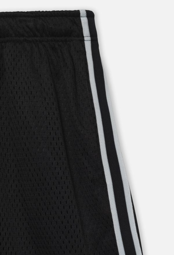 Rivalry Shorts / Black