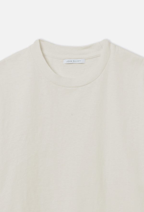 RIVERA_CROPPED_TEE_SALT_FLAT_LR_02.jpg Riviera Cropped Tee / Salt